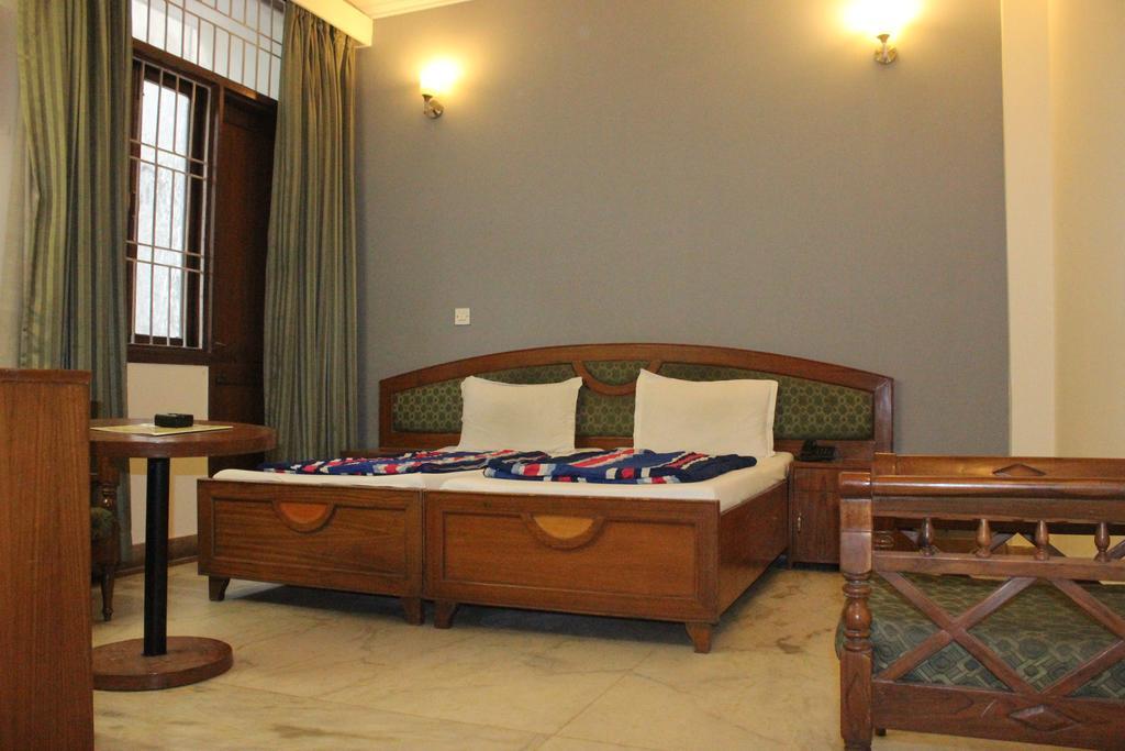 Hotel City Centre Inn Nizamuddin New Delhi Room photo